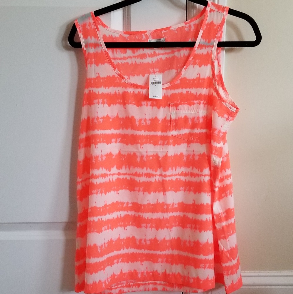 Gap top - New w/ tag